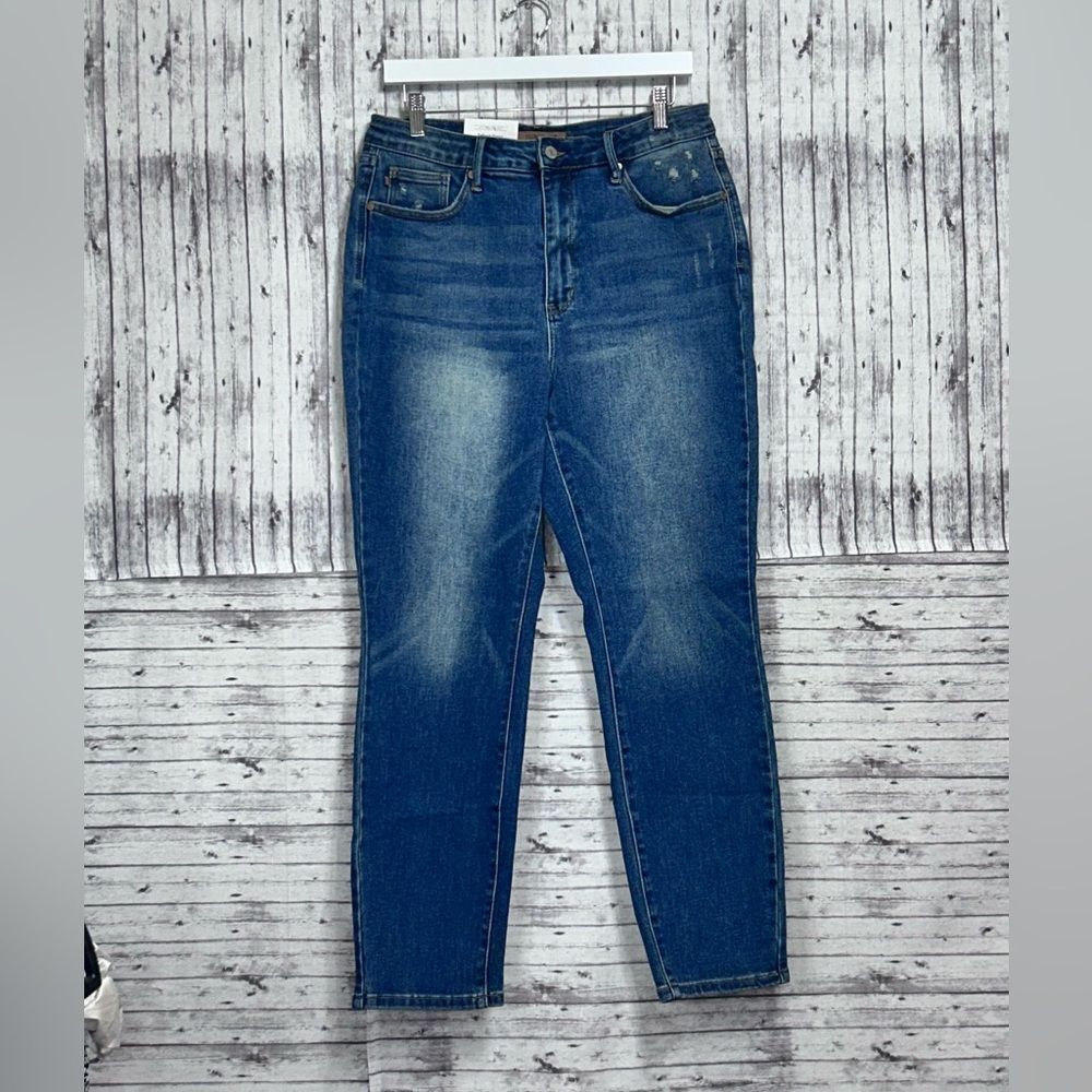 Judy Blue High Rise Slim Fit Jeans